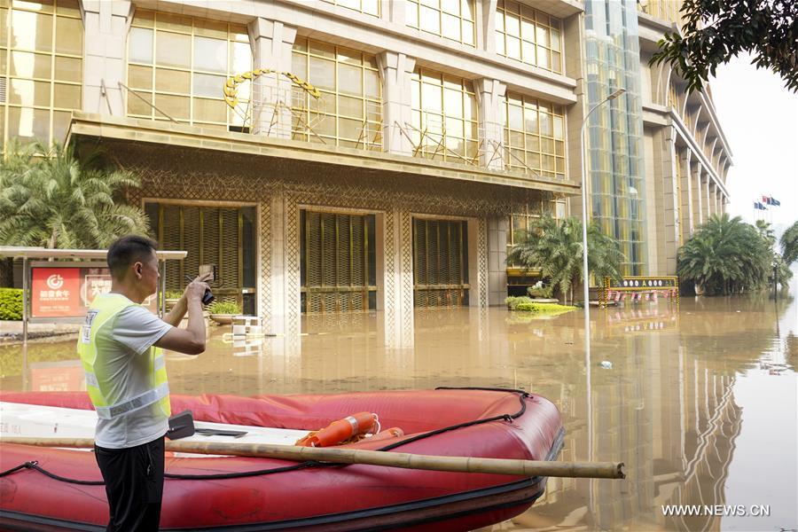 الصورة: فيضان نهر يانغتسي في بلدية تشونغتشينغ جنوب غربي الصين