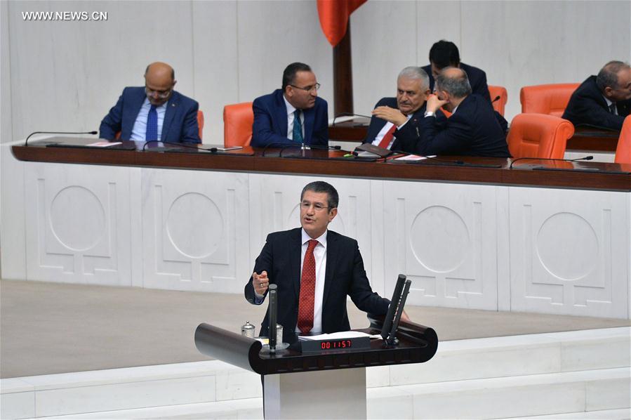 الصورة: البرلمان التركي يصادق على تمديد نشر قوات بالعراق وسوريا