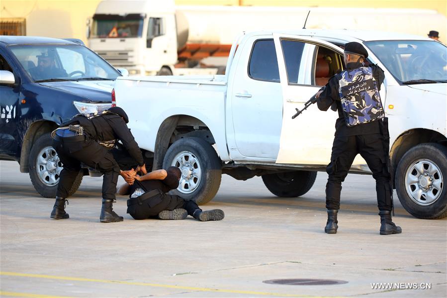 الصورة: حكومة الوفاق الليبية تخرج دفعة قوات خاصة 