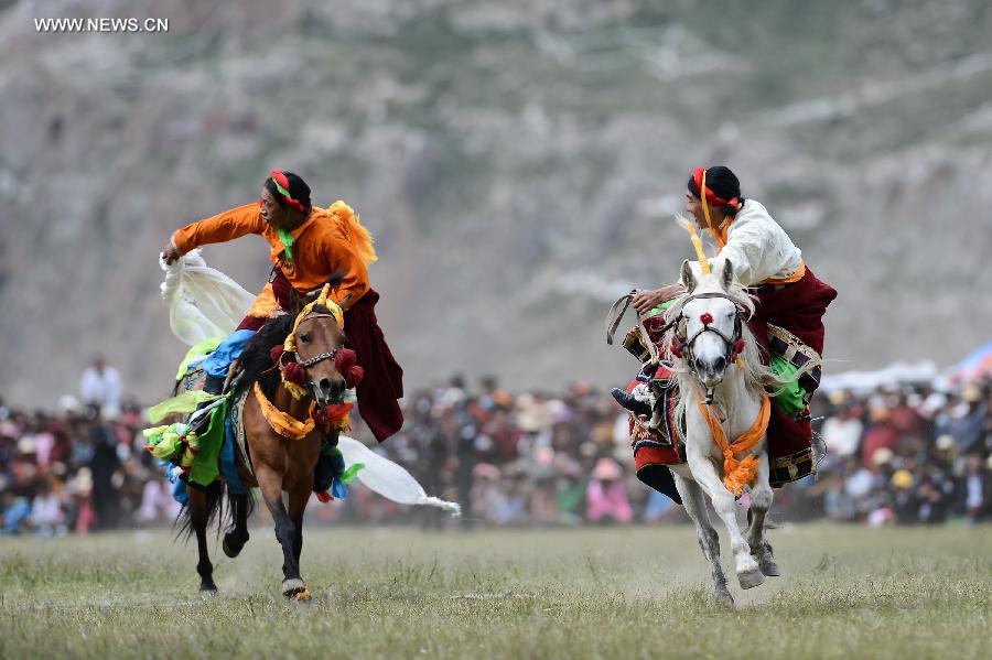 （体育）（2）赛马——玉树康巴藏族马背展雄风