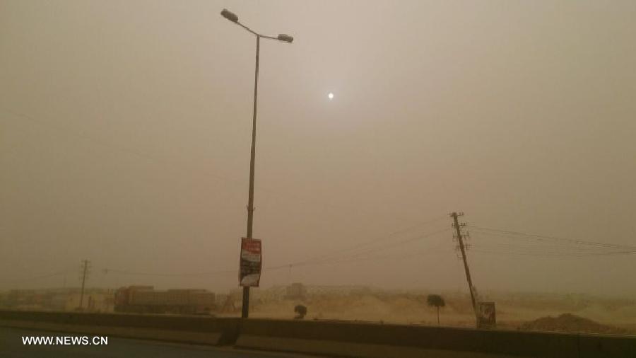 （国际）（2）黎巴嫩遭遇史上最强沙尘暴袭击 
