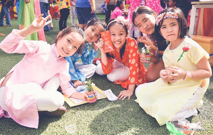 VIETNAM-HO CHI MINH CITY-SCHOOL-WELCOMING TET