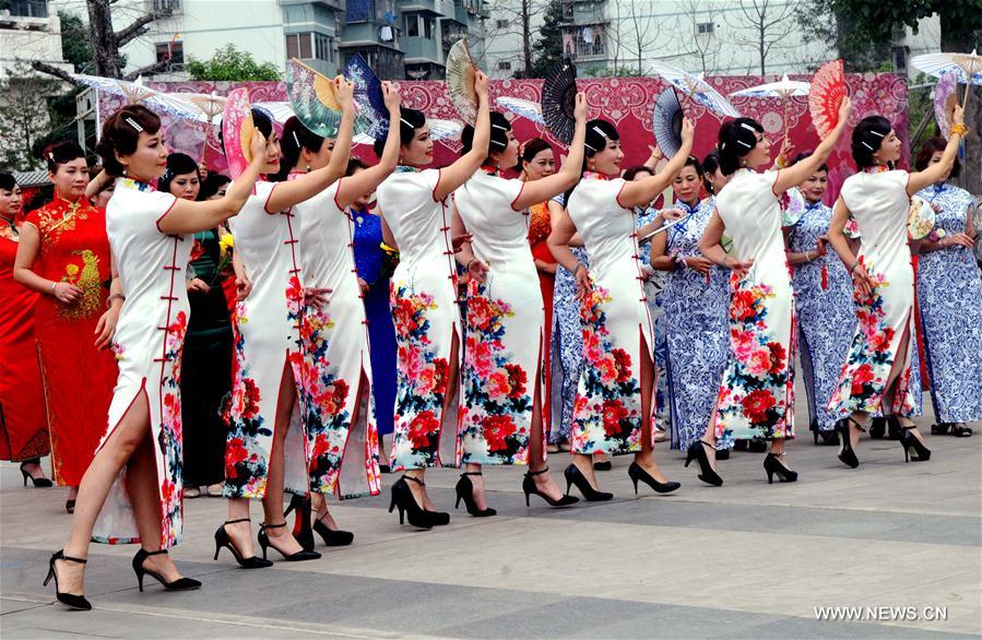 #CHINA-GUANGXI-LIUZHOU-CHEONGSAM SHOW (CN)