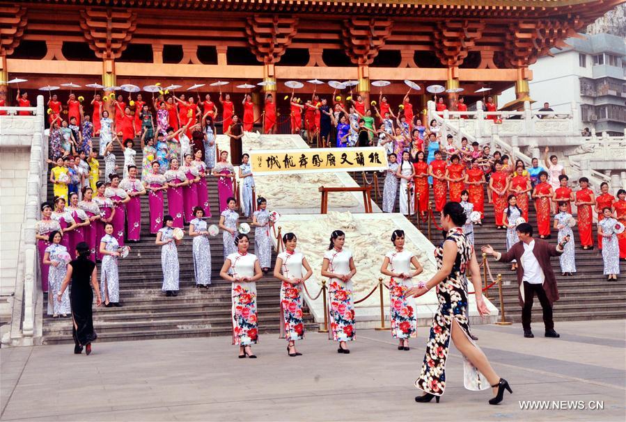 #CHINA-GUANGXI-LIUZHOU-CHEONGSAM SHOW (CN)