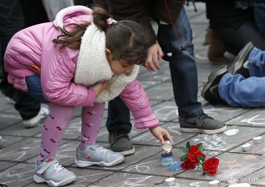 （国际）（3）比利时民众悼念恐怖袭击遇难者
