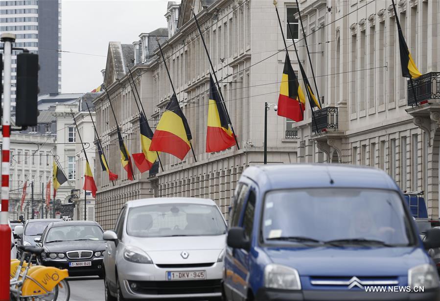 （国际）（10）比利时民众悼念恐怖袭击遇难者