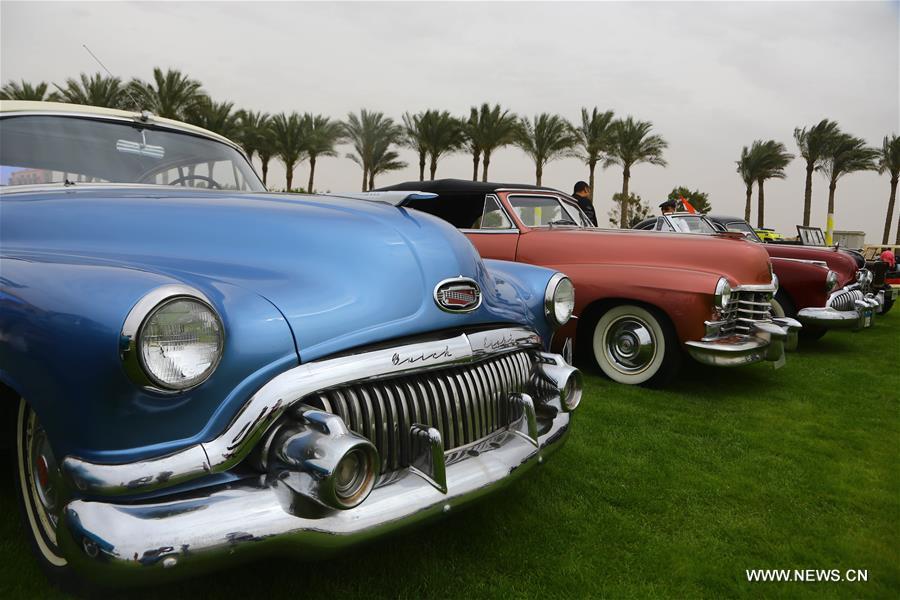 EGYPT-CAIRO-CLASSIC CARS