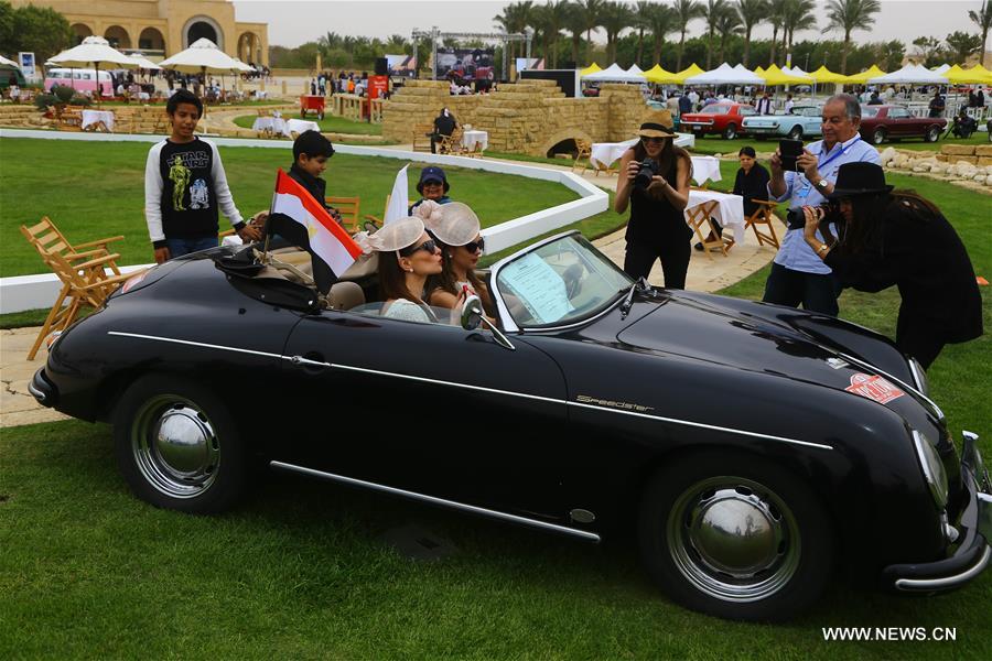 EGYPT-CAIRO-CLASSIC CARS