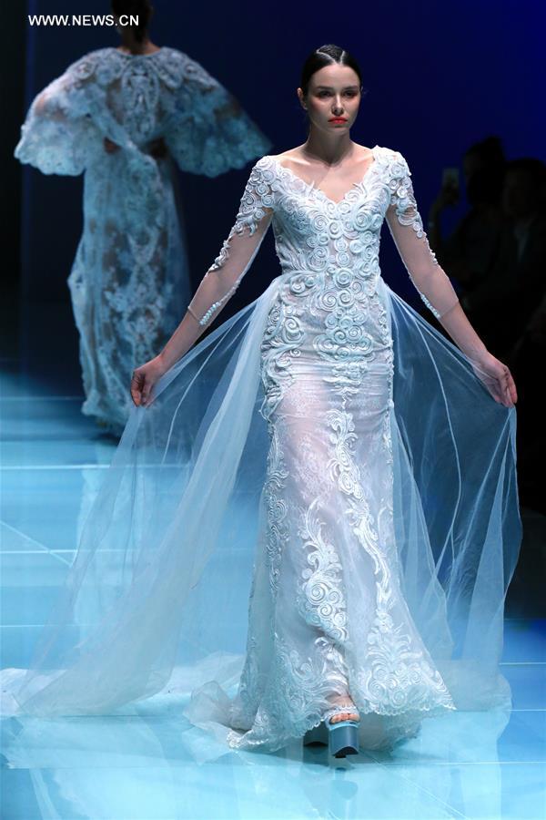 （晚报）（8）绝·设婚纱礼服发布会在京举行