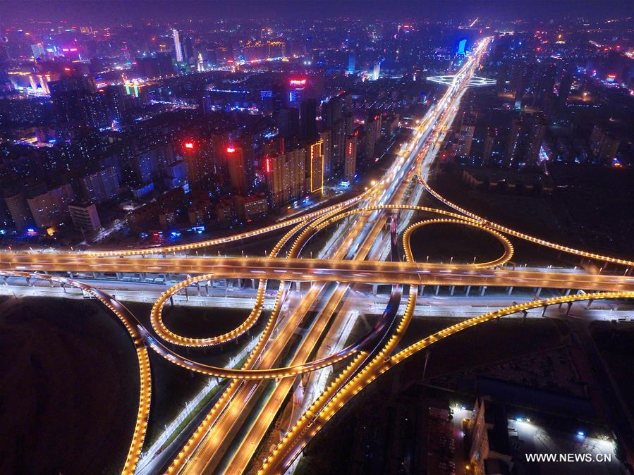 （社会）（1）俯瞰郑州城市道路工程建设