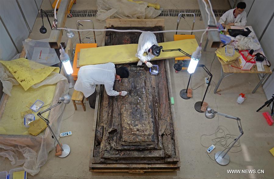 CHINA-BEIJING-MARQUIS OF HAIHUN-TOMB-CLEANING UP (CN) 