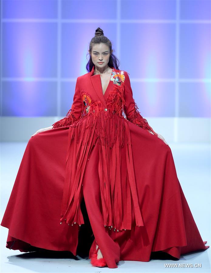 CHINA-BEIJING-COLLEGE STUDENTS' FASHION WEEK (CN)