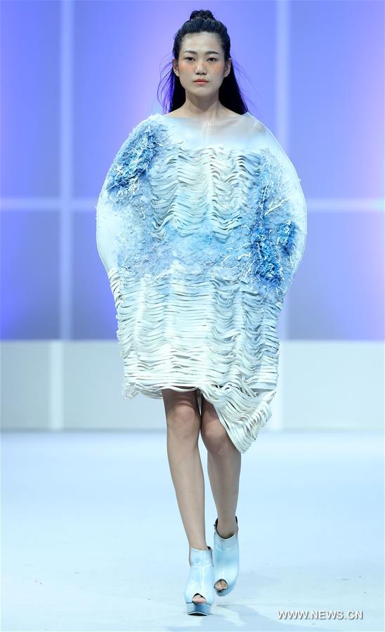 CHINA-BEIJING-COLLEGE STUDENTS' FASHION WEEK (CN)