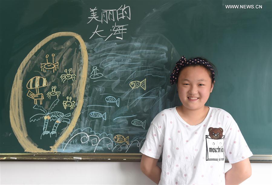 CHINA-CHILDREN'S DAY-STUDENTS-WISHES (CN)