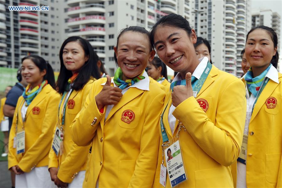 （里约奥运会）（7）中国代表团举行升旗仪式