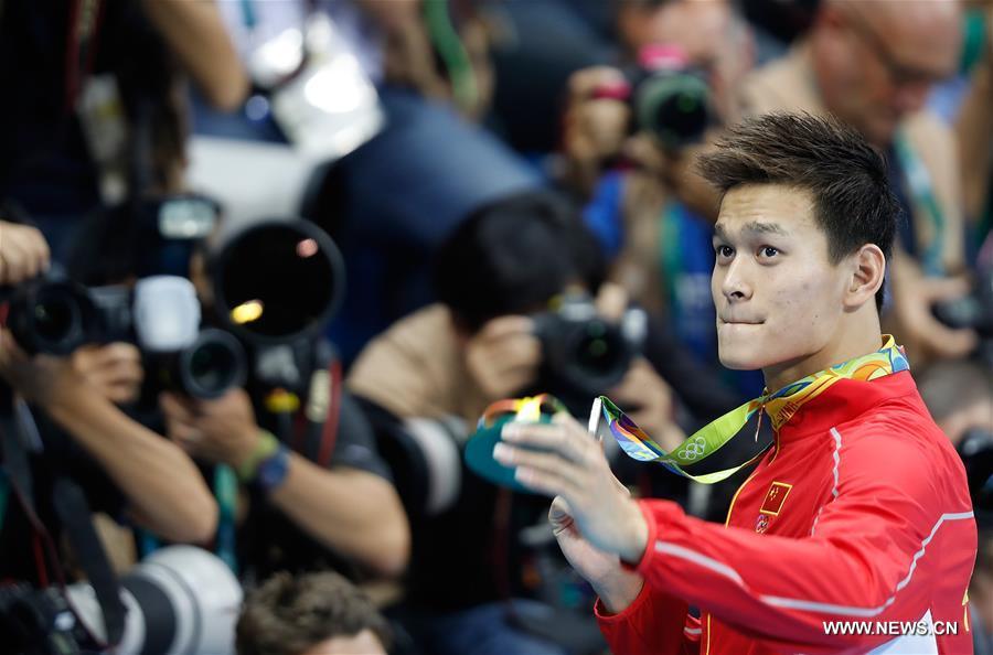 （里约奥运会·领奖台）（9）游泳——孙杨获男子400米自由泳银牌 