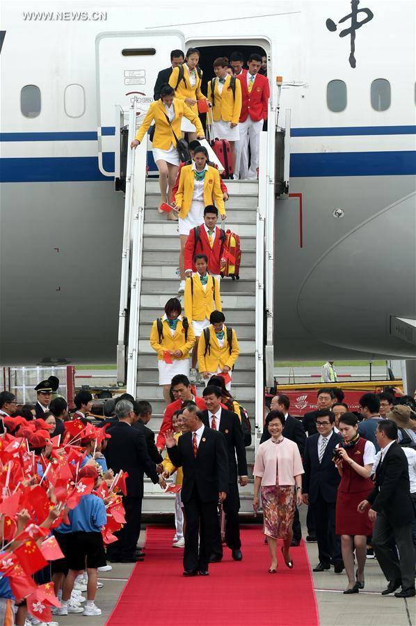 الصورة: فرقة المناطق الداخلية الصينية لنخبة الأولمبياد تصل إلى هونغ كونغ