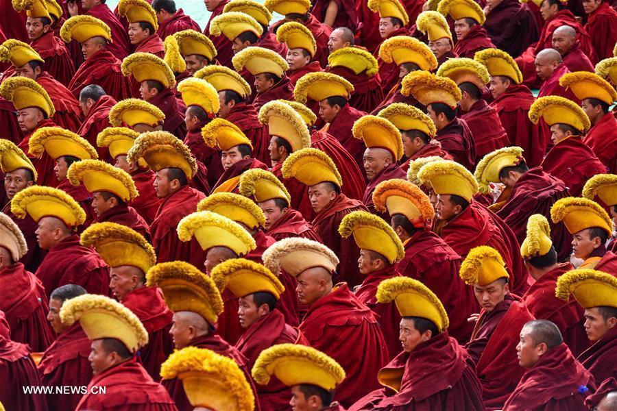 الصورة: الاحتفال بالذكرى الـ 600 لدير دريبونغ في منطقة التبت 