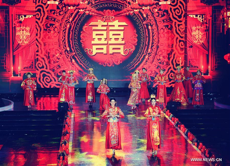 الصورة: اختتام مسابقة دولية للجمال بين الصين وروسيا ومنغوليا