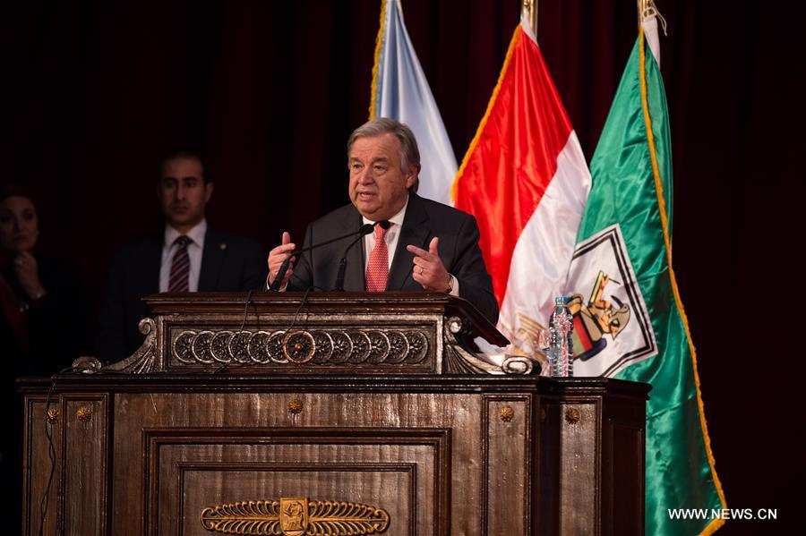 الصورة: الأمين العام للأمم المتحدة يدعو من القاهرة إلى "فعل كل شئ لتحقيق حل الدولتين"