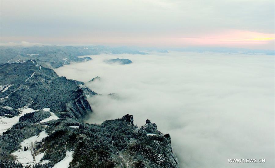الصورة: منظر جوي بعد تساقط الثلوج بوسط الصين