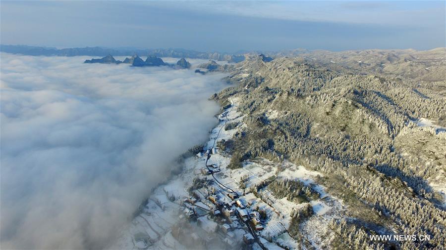  الصورة: منظر جوي بعد تساقط الثلوج بوسط الصين