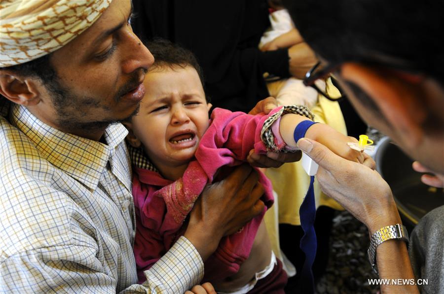 الصورة: ارتفاع وفيات الكوليرا في اليمن إلى 989 شخصا