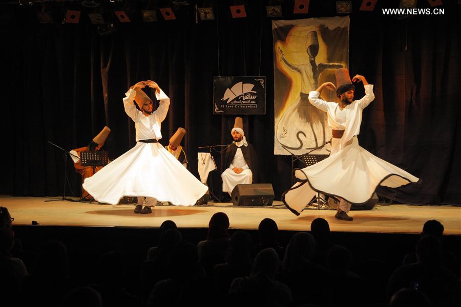 الصورة: "الرقص الصوفي".. أحد أشهر الطقوس الرمضانية بالقاهرة