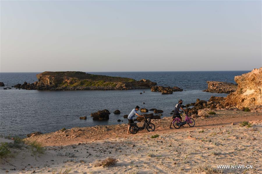 TUNISIA-CAPE ANGELA-SCENERY