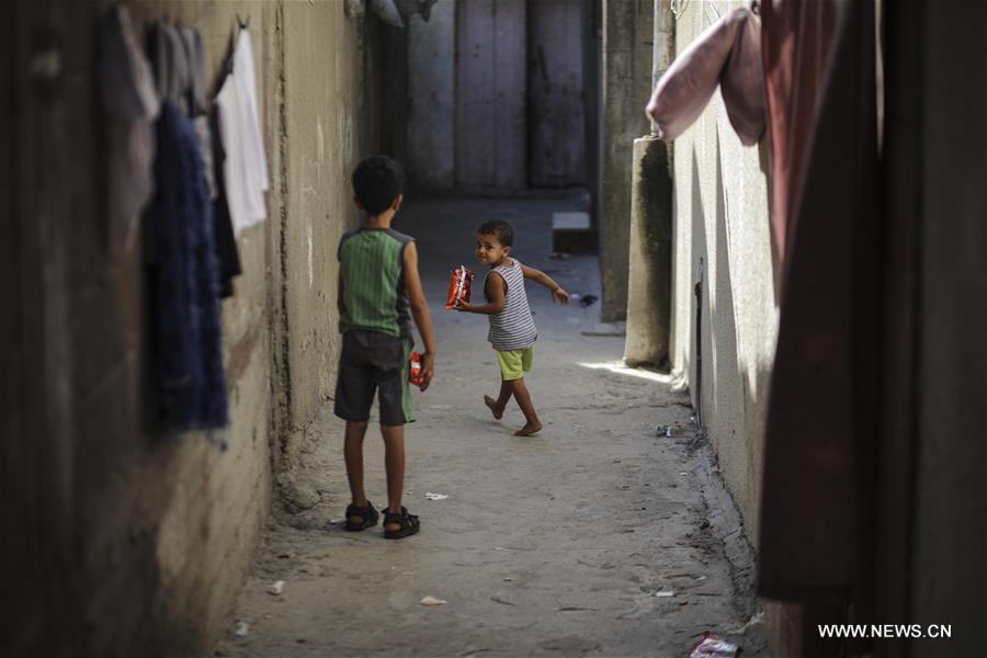 الصورة:  تقرير أممي: تفاقم تدهور الأوضاع الإنسانية في غزة ينذر بكارثة عام 2020