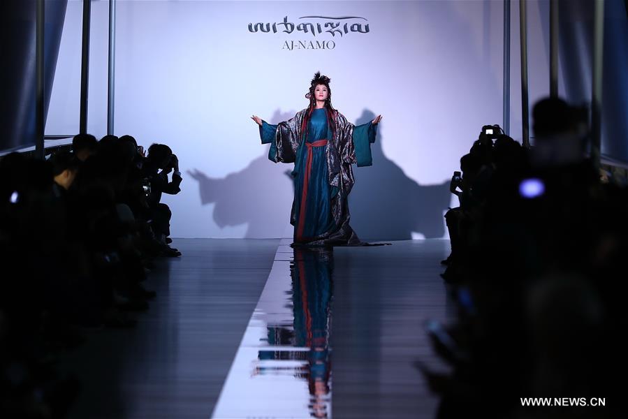 الصورة: أسبوع بكين الدولي للأزياء 