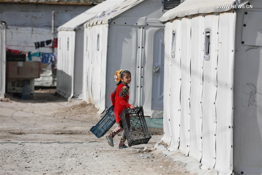 IRAQ-BAGHDAD-DISPLACED CHILDREN