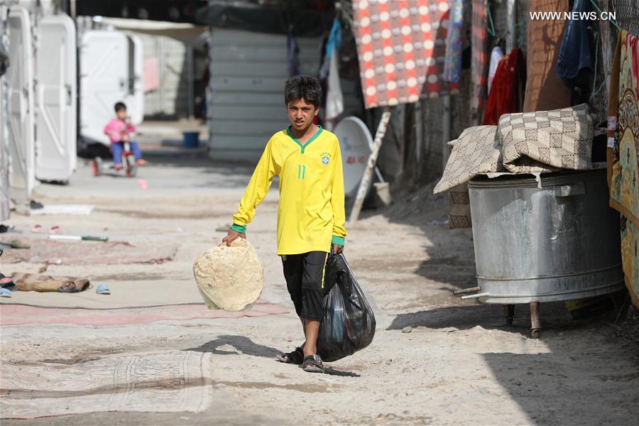 IRAQ-BAGHDAD-DISPLACED CHILDREN