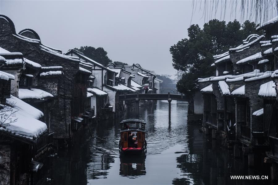 CHINA-ZHEJIANG-WUZHEN-SNOW (CN)