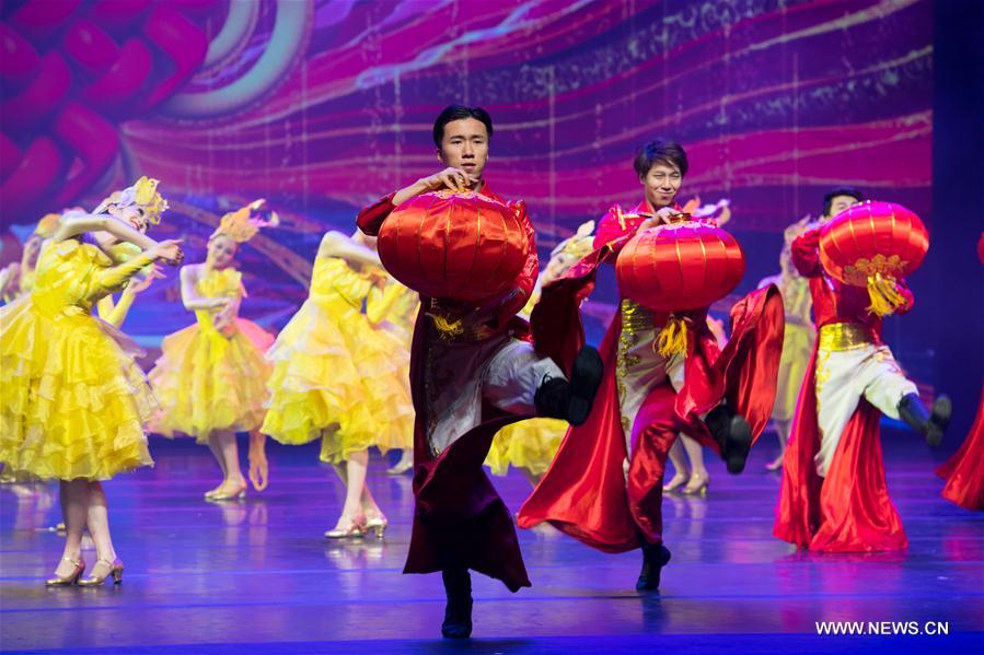 （文化）（5）“文化中国·四海同春”新春晚会在澳门上演