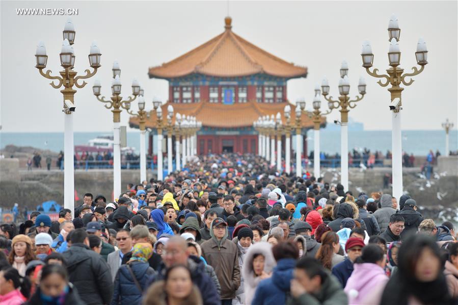 الصورة: الصين تستقبل 386 مليون زائر خلال عطلة عيد الربيع