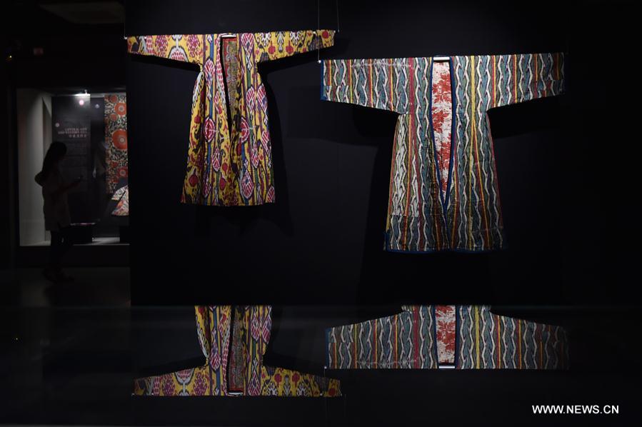 الصورة:المعرض الدولي لفنون الحرير بشرقي الصين
