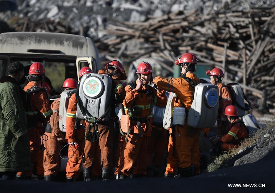 الصورة: مواصلة عمليات الانقاذ بعد انفجار غاز داخل منجم بنينغشيا في شمال غربي الصين