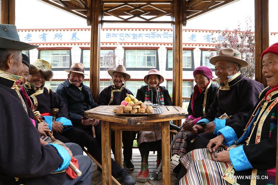 （社会）（4）西藏养老院：“聚”起来的温暖