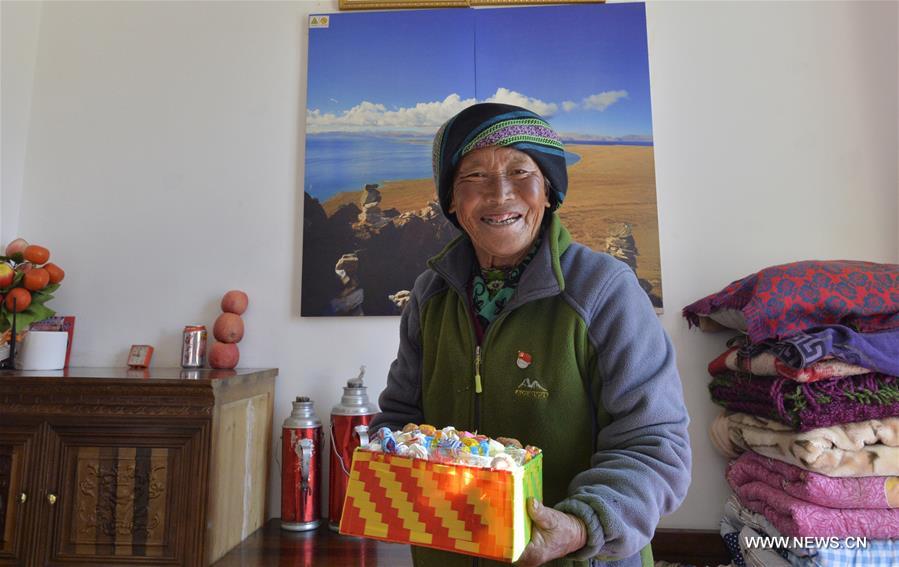 （社会）（3）西藏养老院：“聚”起来的温暖