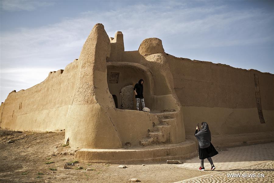 الصورة: موقع كرافات سراي" من أهم المواقع التاريخية في إيران