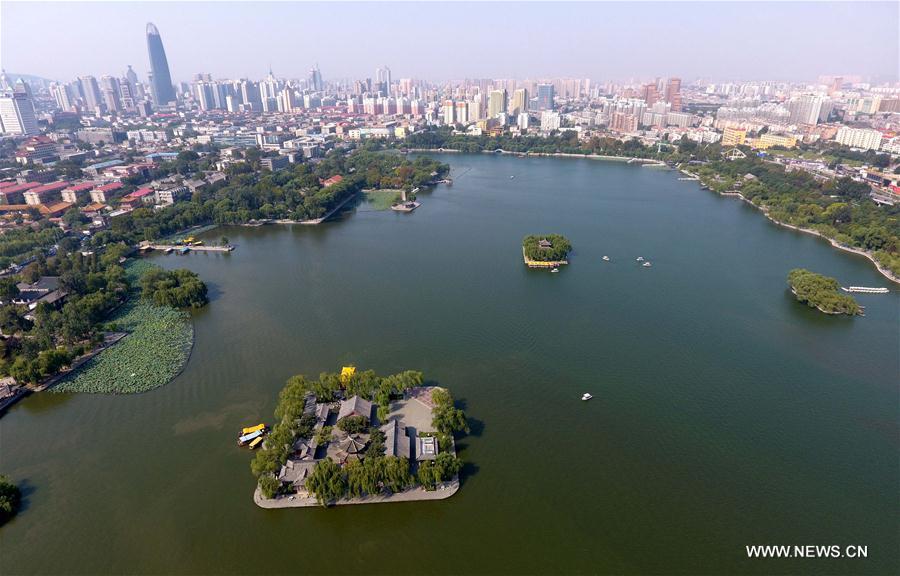 الصورة: المنظر الجميل لبحيرة دامينغ بشرق الصين