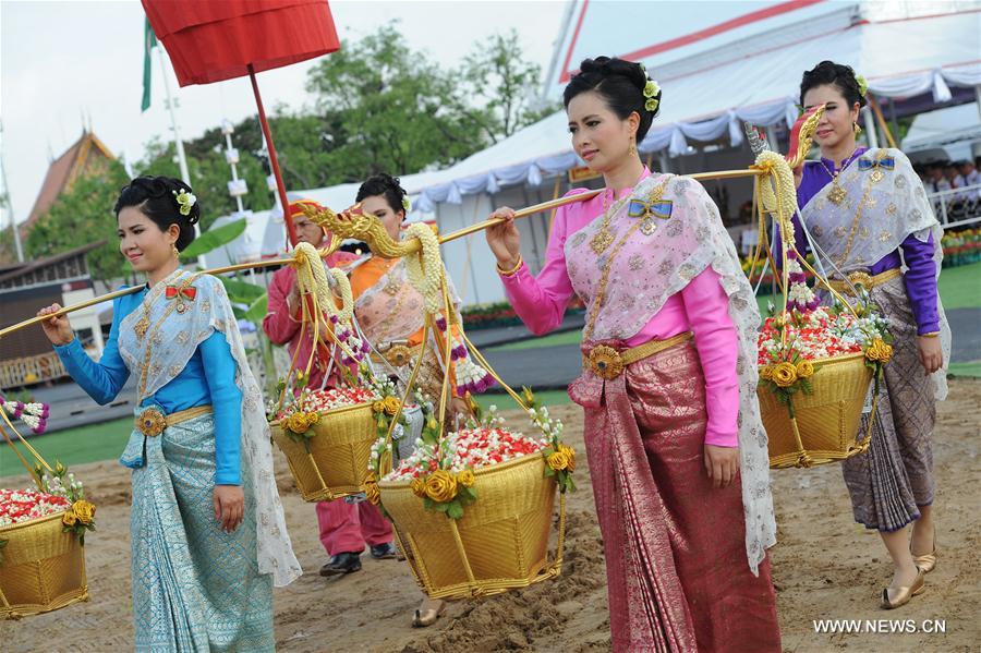 الصورة: مهرجان الحراثة السنوي في تايلاند