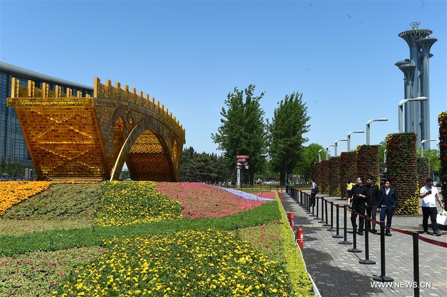 （社会）（1）北京：“丝路金桥”亮相奥林匹克公园