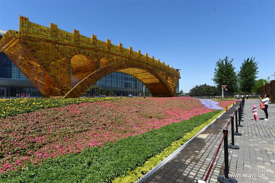 （社会）（3）北京：“丝路金桥”亮相奥林匹克公园