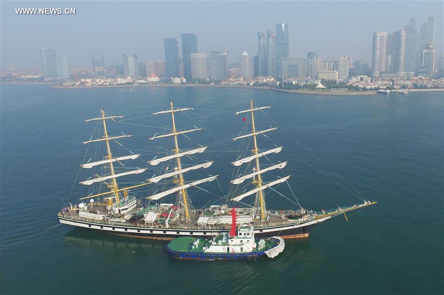 #（社会）（2）俄罗斯大帆船“帕拉达”号造访青岛