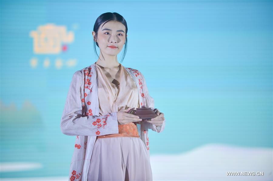 （文化）（4）第九届中国宜兴国际陶瓷文化艺术节新闻发布会在京举行
