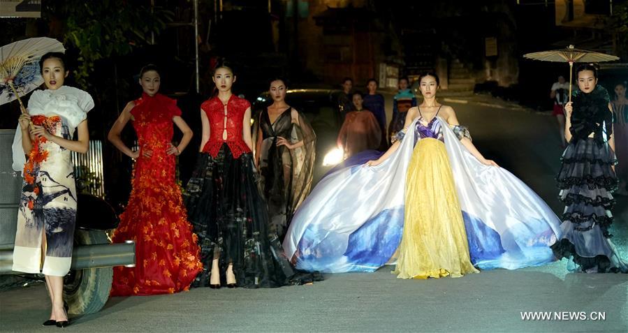 CHINA-CHONGQING-FASHION SHOW(CN)