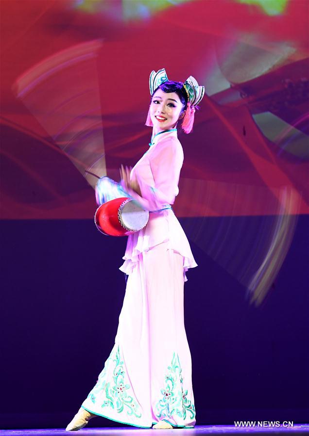 （XHDW）（10）“文化中国·四海同春”慰侨演出在美国旧金山举行