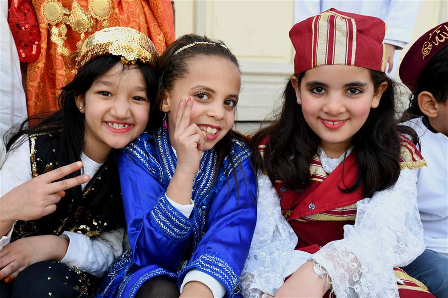 الصورة: تونس تحتفل باليوم الوطني لزيها التقليدي 